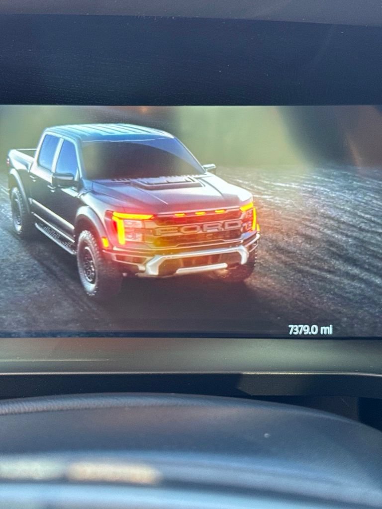 Used 2025 Ford F150 Raptor AWD/4WD image 12