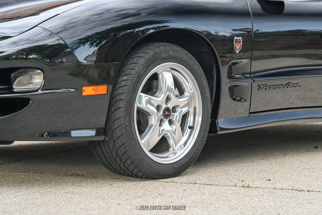 Used 2002 Pontiac Firebird Trans Am RWD image 90
