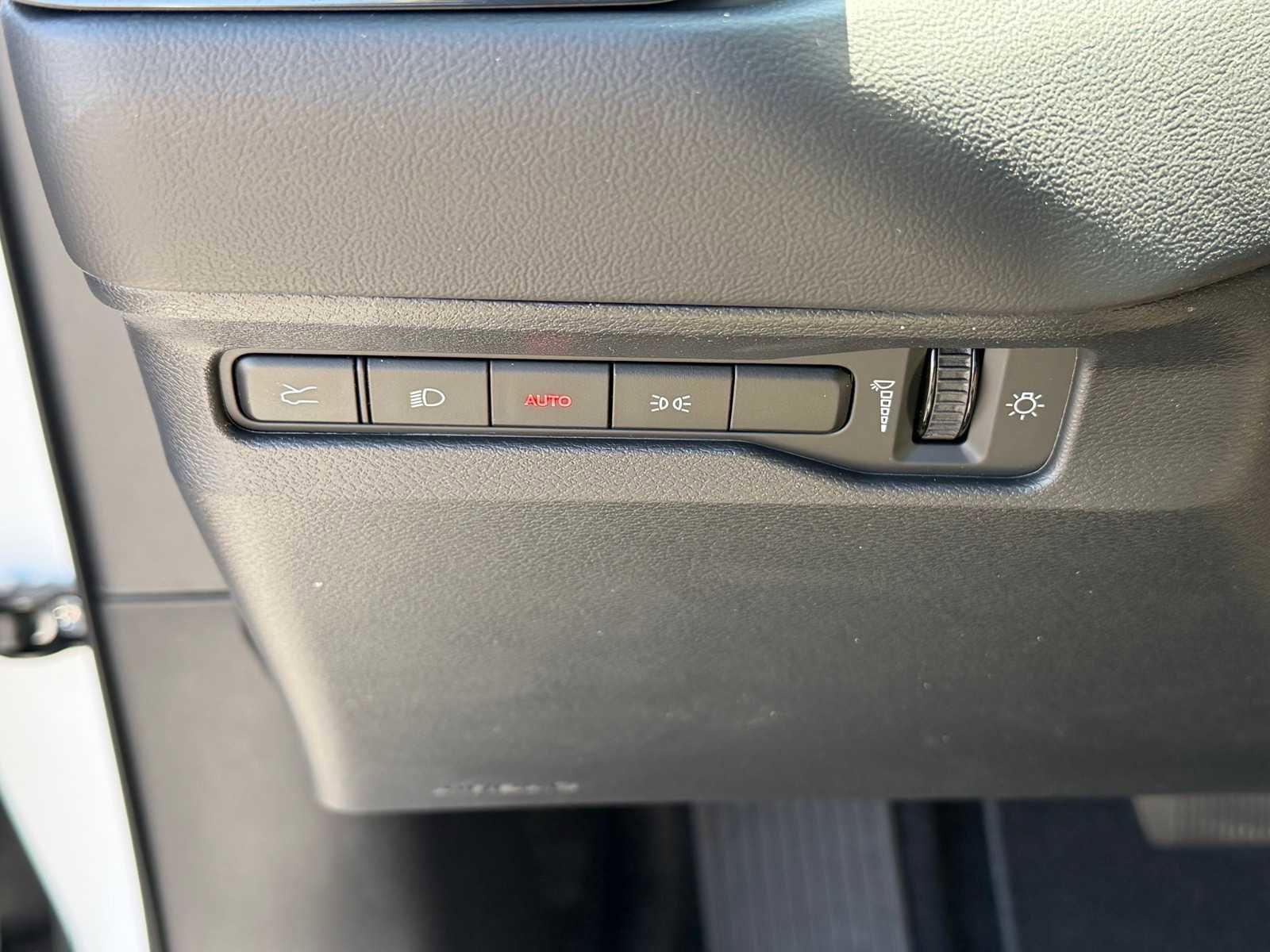 New 2026 Dodge Charger R/T AWD/4WD image 15