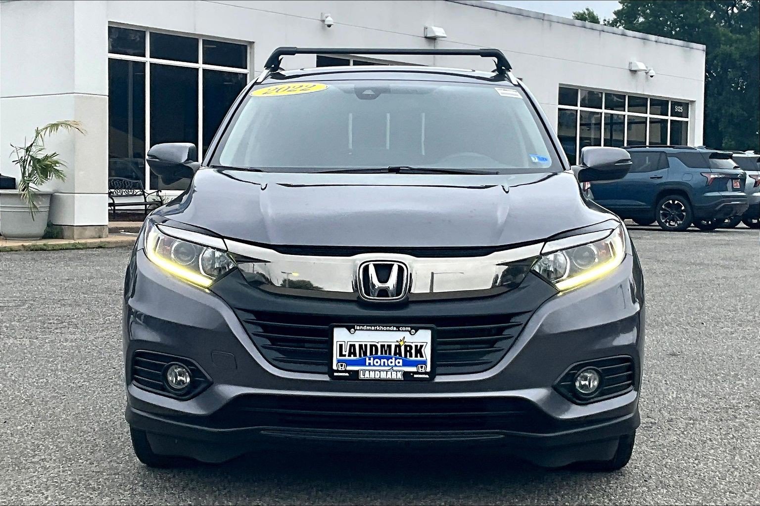 Used 2022 Honda HR-V EX image 3