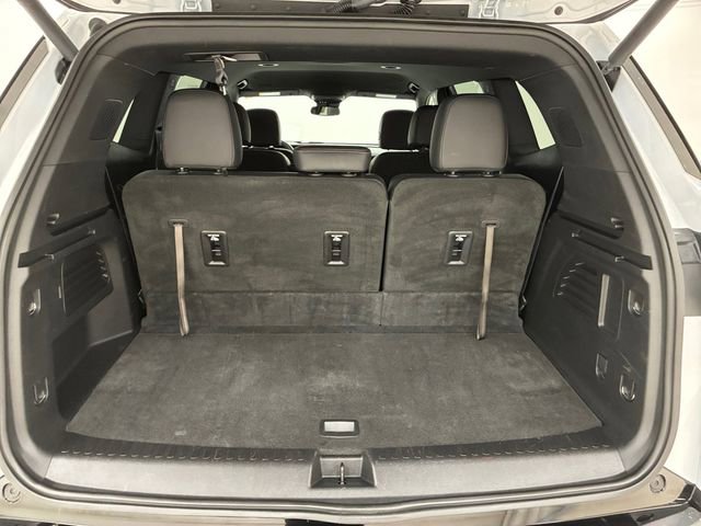 Certified 2025 Buick Enclave Sport Touring AWD/4WD image 17