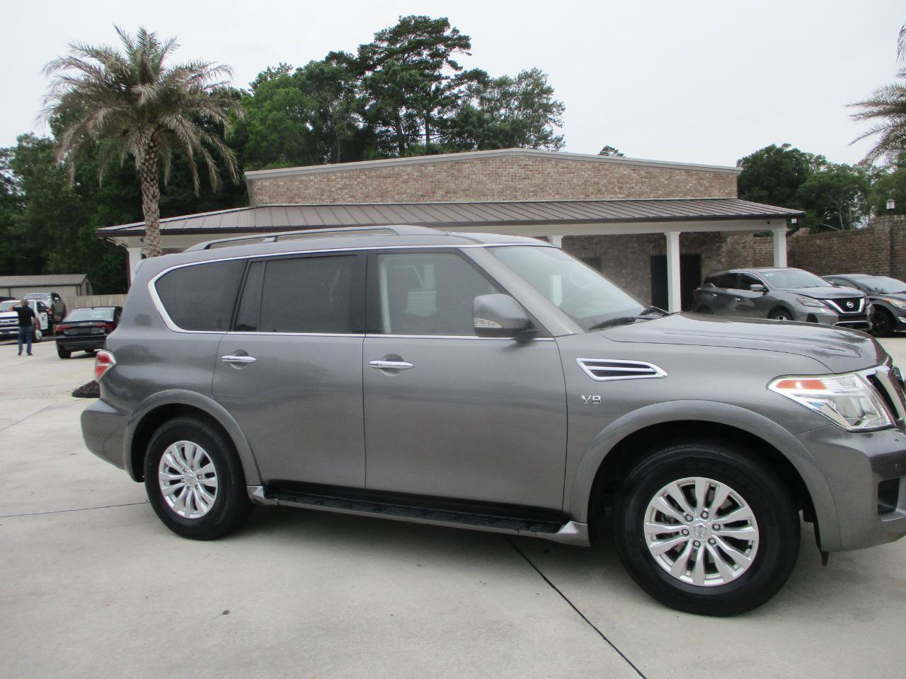 Used 2018 Nissan Armada SV w/ Driver Package RWD image 17
