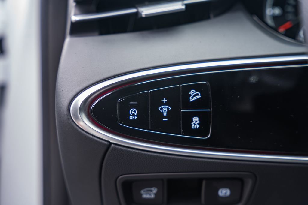 Used 2025 Genesis GV70 3.5T Sport w/ Sport Advanced Package image 41