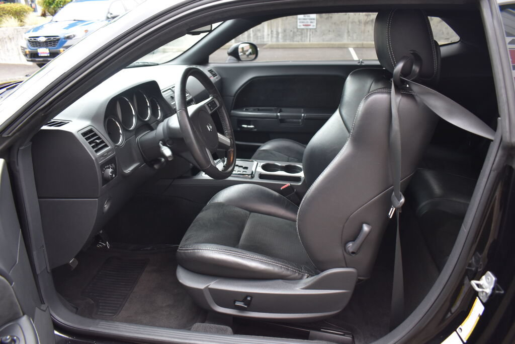 Used 2010 Dodge Challenger SRT8 w/ SRT Option Group II RWD image 18