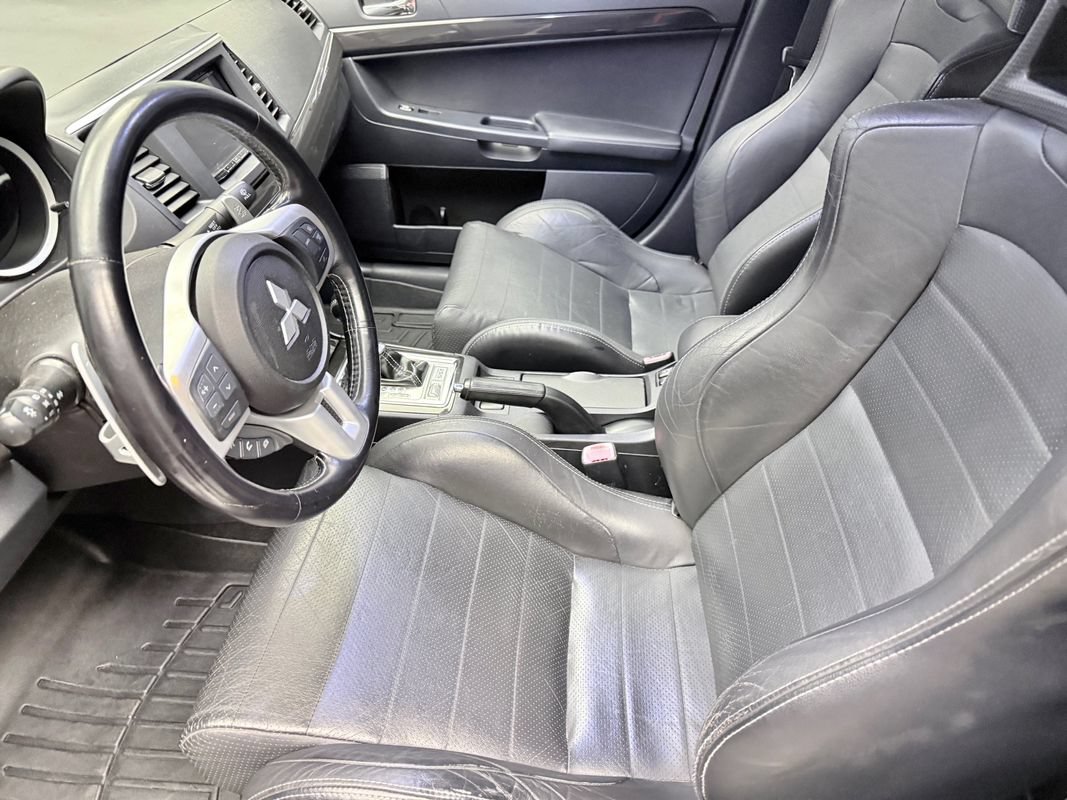 Used 2010 Mitsubishi Lancer Evolution MR AWD/4WD image 10