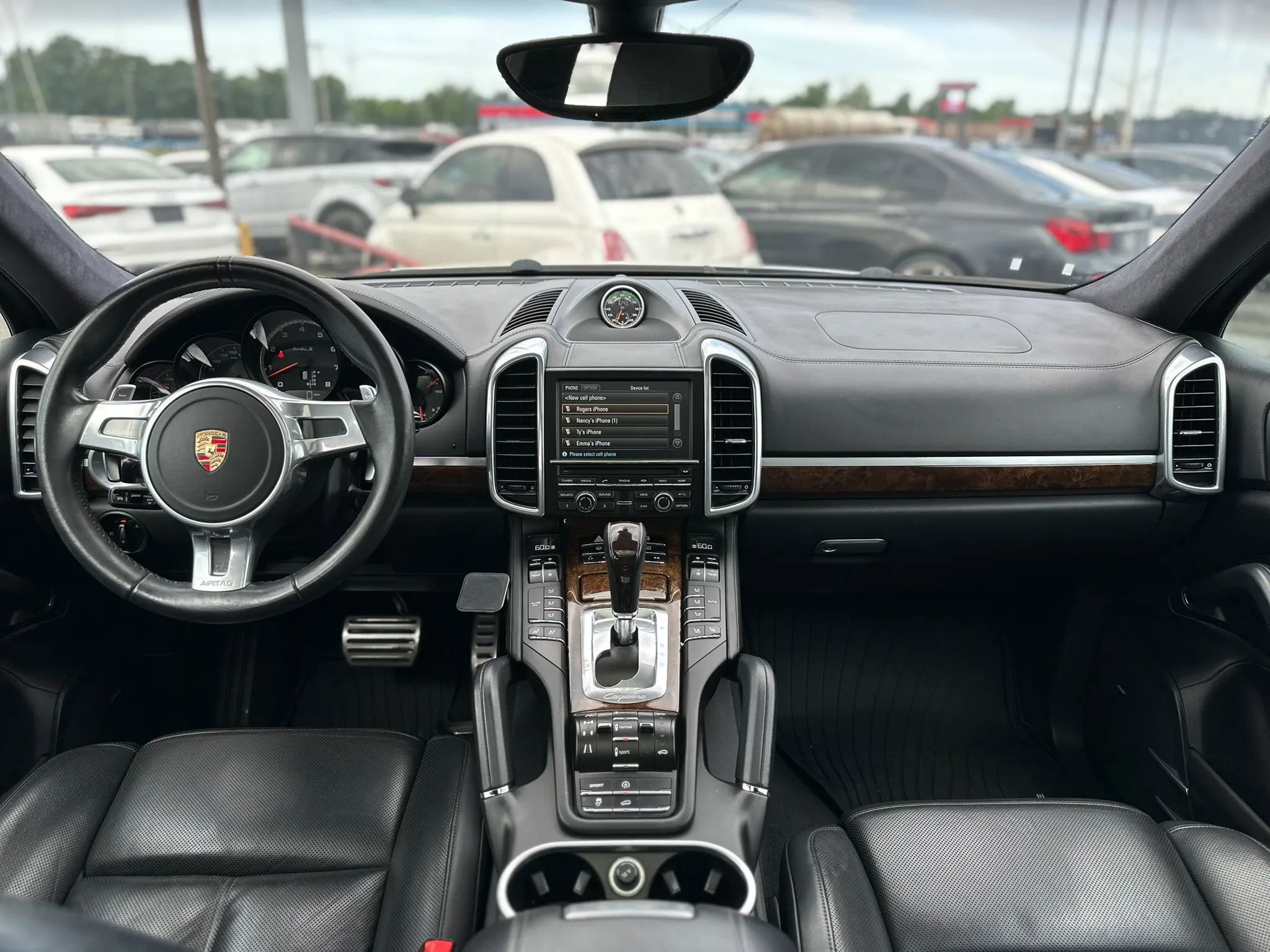 Used 2014 Porsche Cayenne Turbo S AWD/4WD image 12