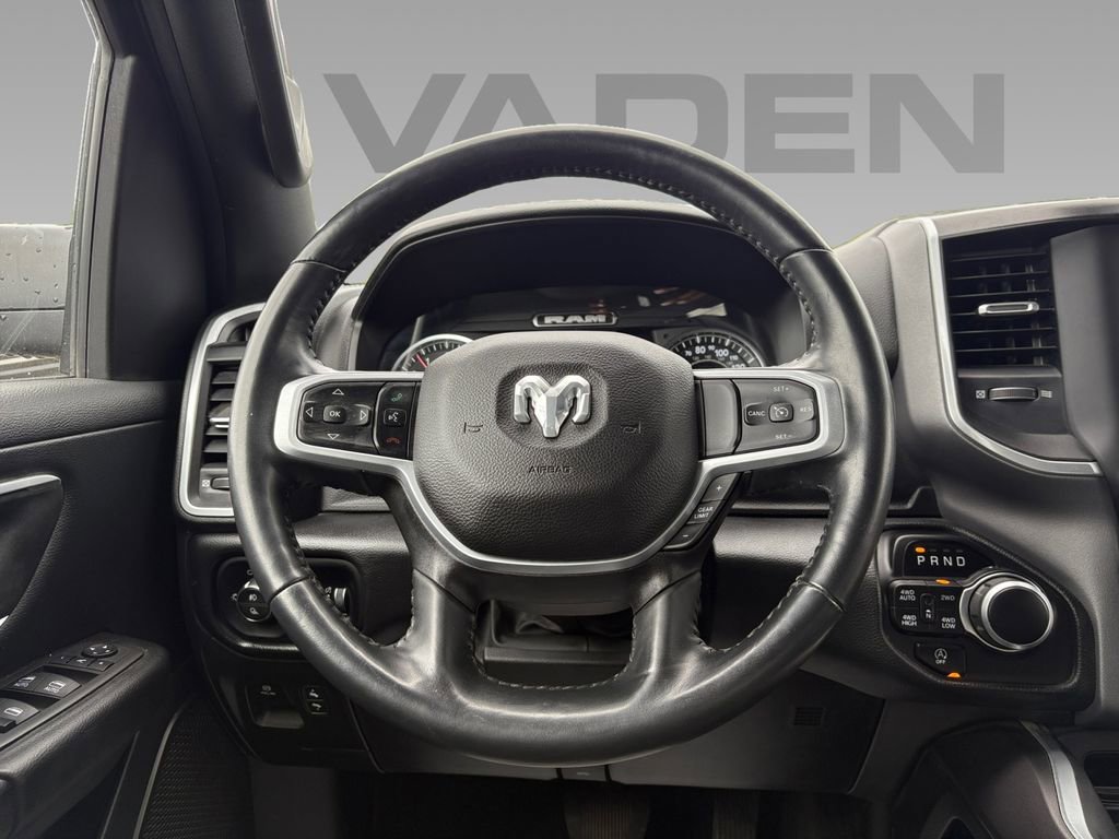 Used 2022 RAM 1500 Big Horn AWD/4WD image 9