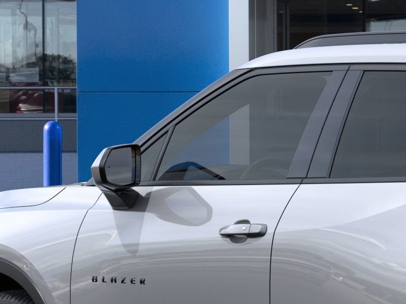 New 2025 Chevrolet Blazer LT w/ Convenience Package image 12