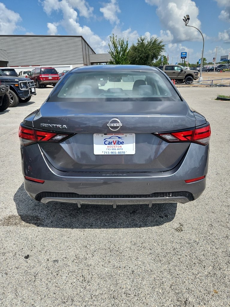 Used 2025 Nissan Sentra S FWD image 6