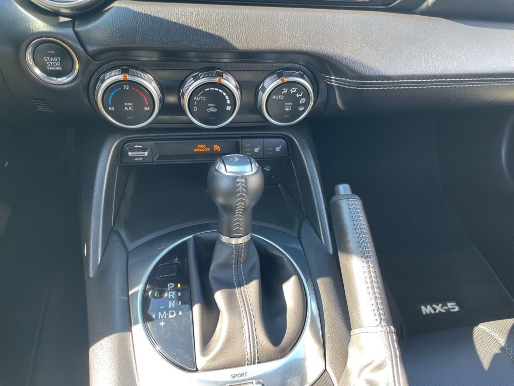 Used 2022 MAZDA MX-5 Miata RF Grand Touring RWD image 20