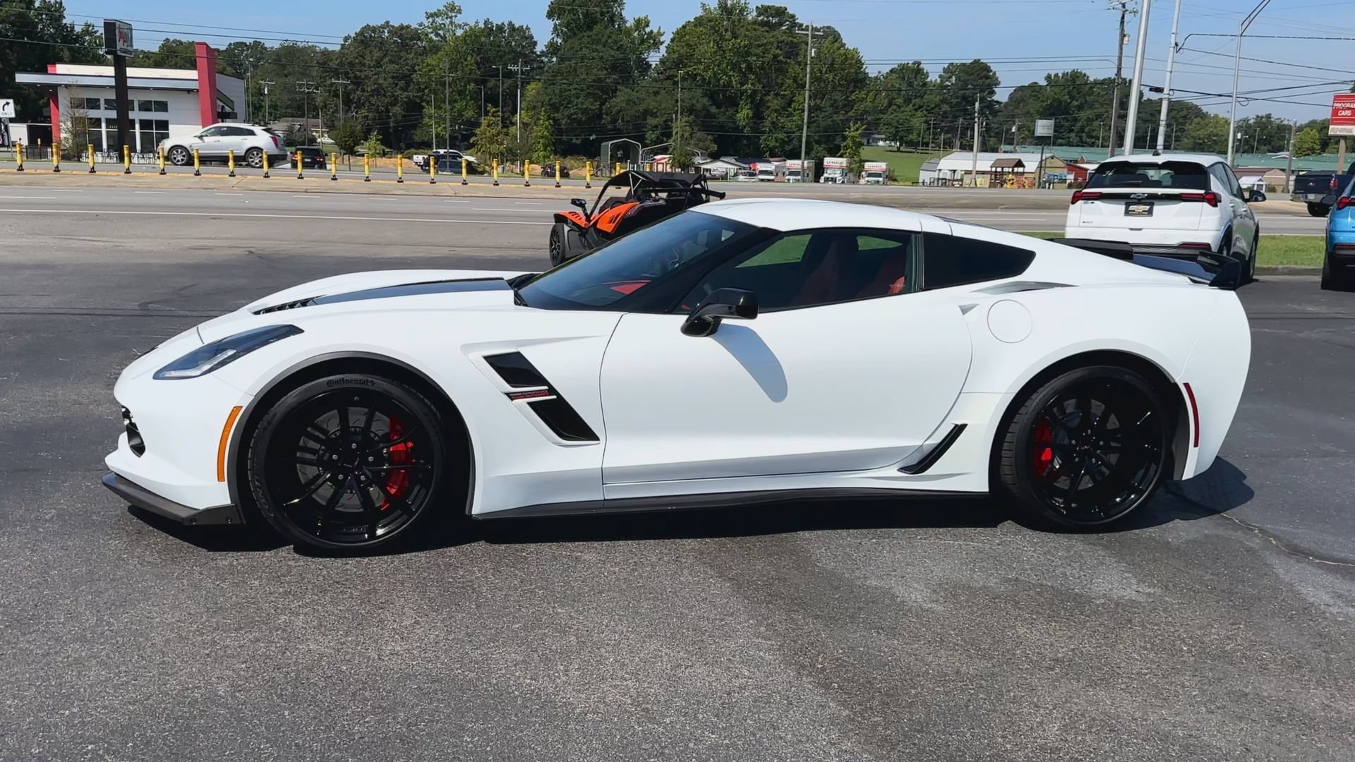 Used 2019 Chevrolet Corvette Grand Sport RWD image 5
