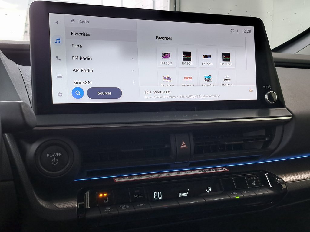 Used 2024 Toyota Prius XLE image 15