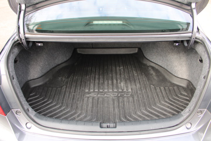 Used 2017 Honda Accord Sport image 26