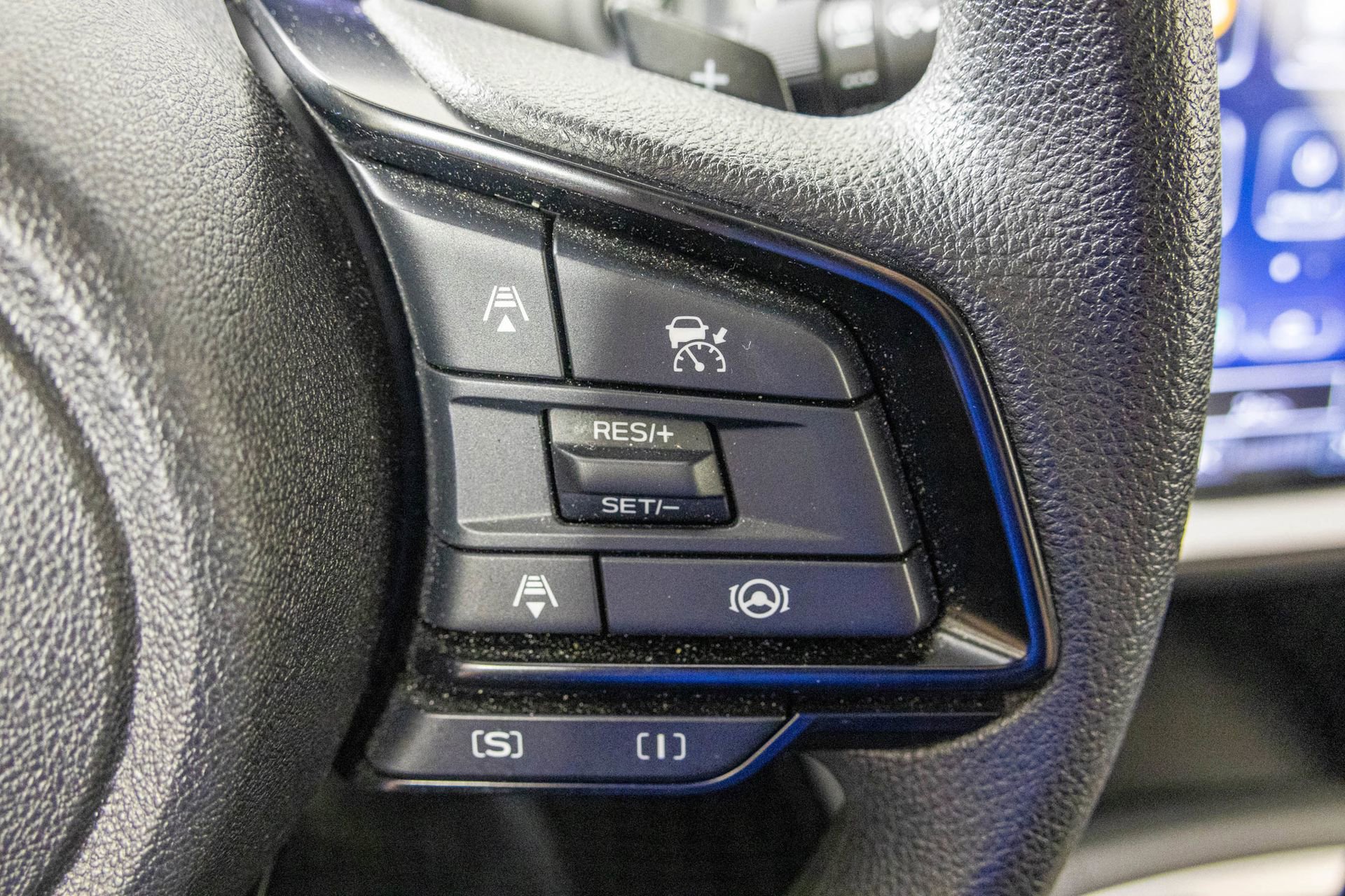 Used 2024 Subaru Crosstrek 2.0i Premium AWD/4WD image 32