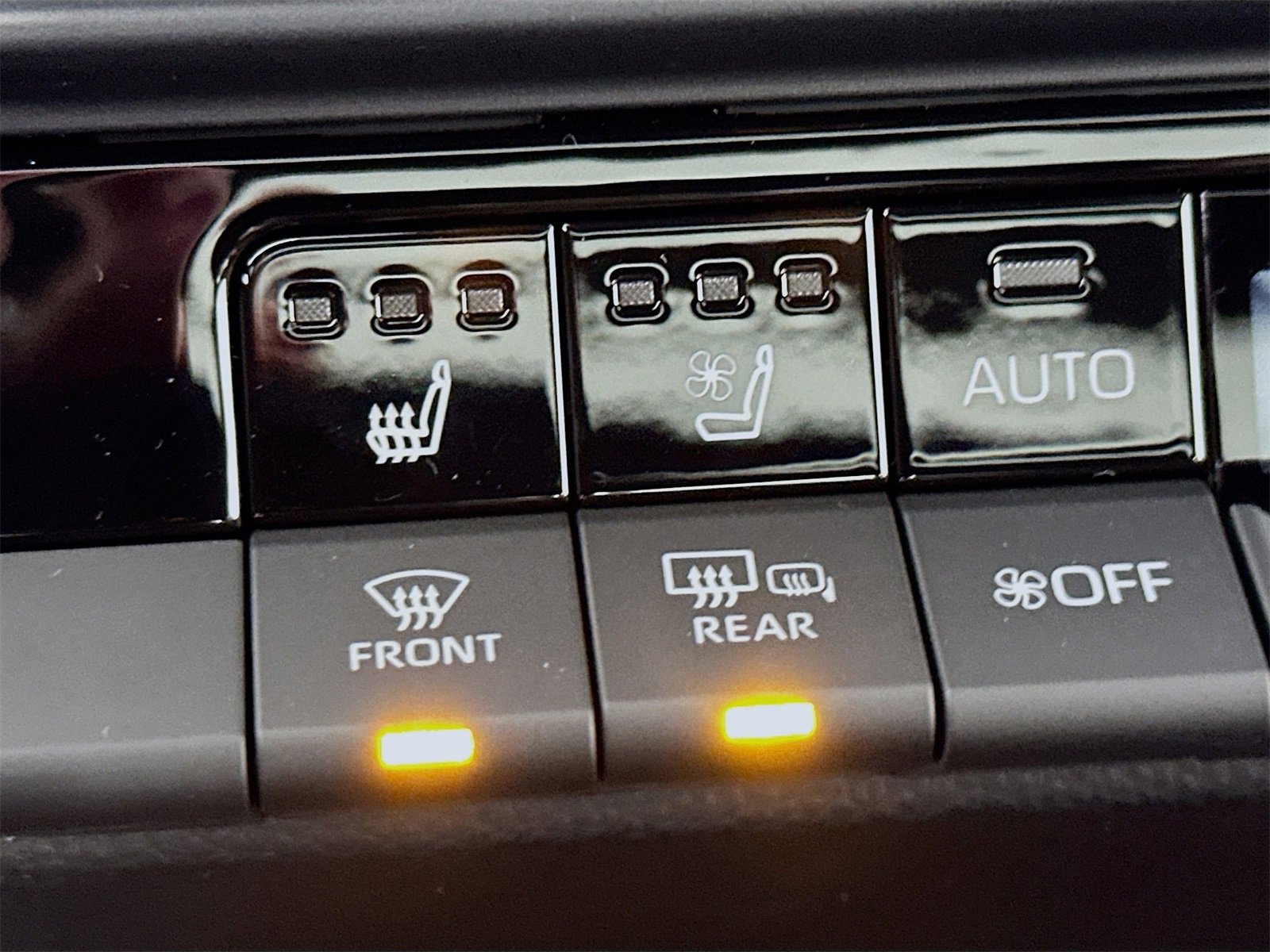 New 2026 Toyota Crown Signia image 21