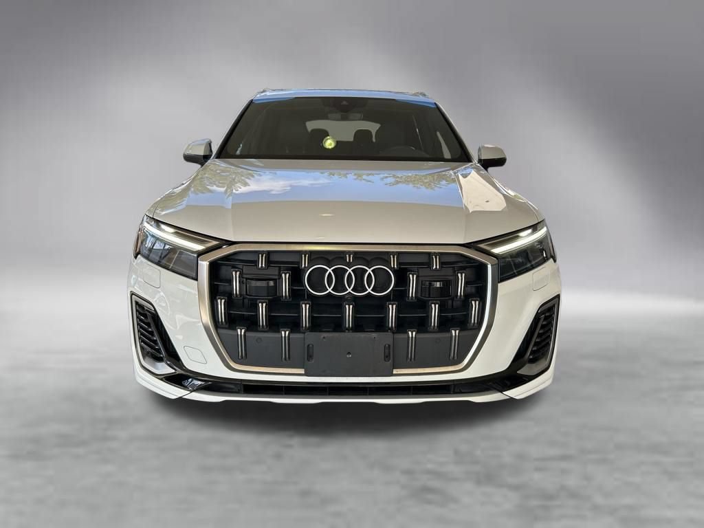 Used 2025 Audi Q7 3.0T Premium Plus AWD/4WD image 12