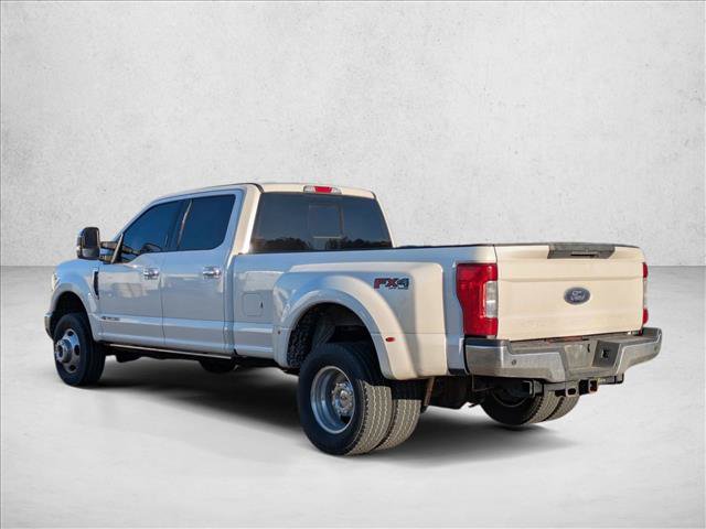 Used 2017 Ford F350 Lariat w/ Lariat Ultimate Package AWD/4WD image 7