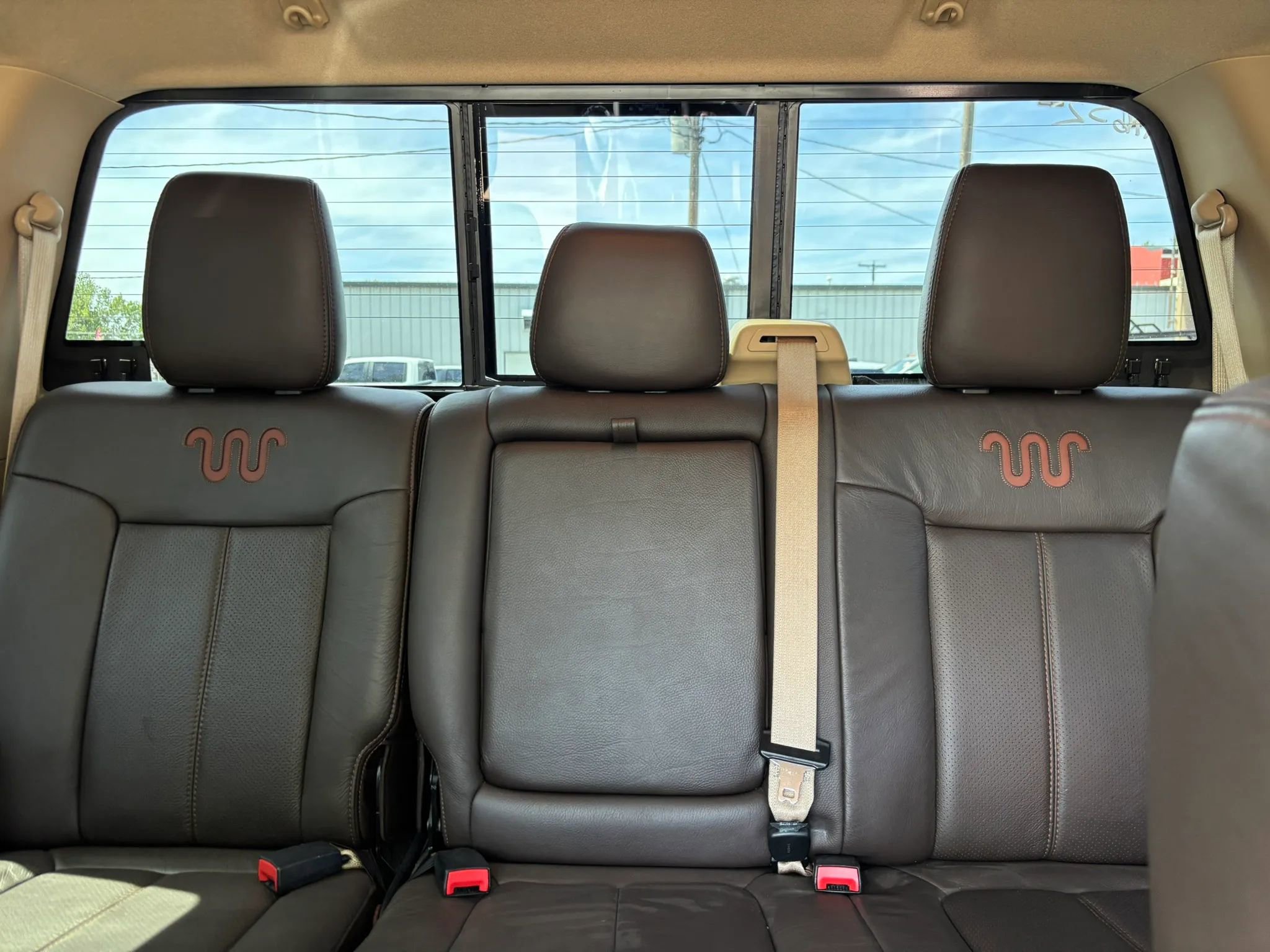 Used 2016 Ford F250 King Ranch w/ FX4 Off-Road Package AWD/4WD image 28