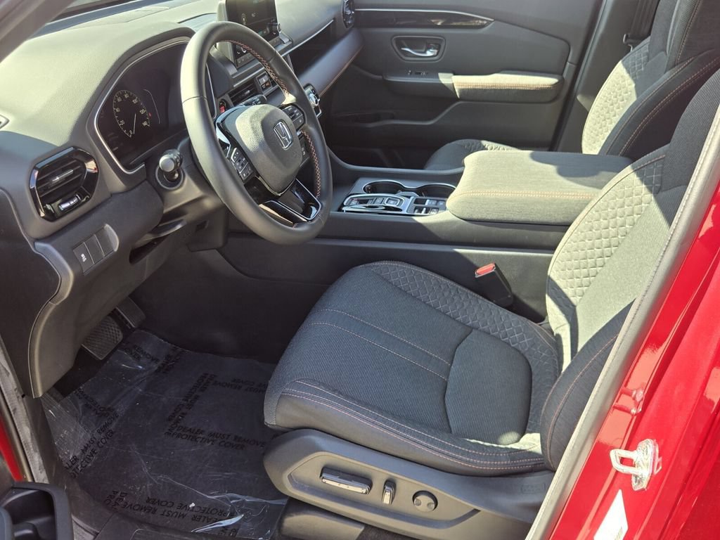 Certified 2024 Honda Pilot Sport image 10