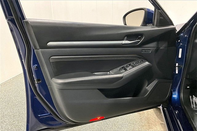 Used 2019 Nissan Altima 2.5 Platinum image 20