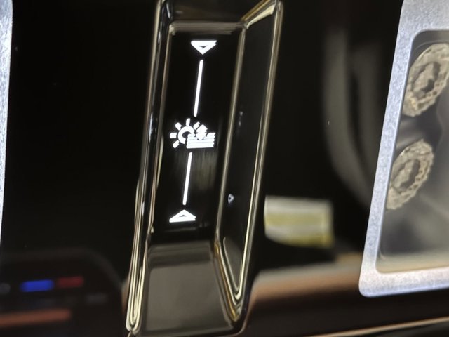 New 2025 Volkswagen ID. Buzz 1st Edition image 66