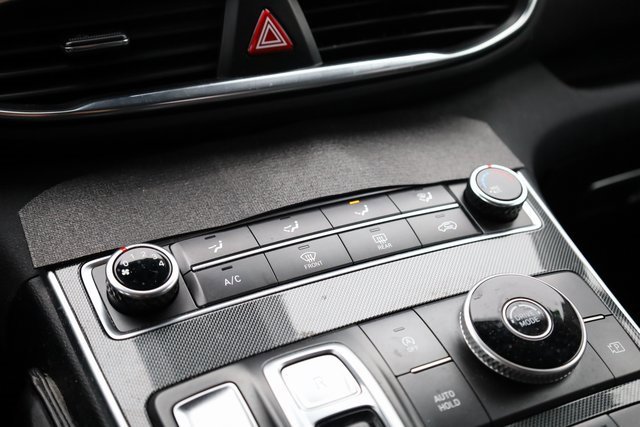 Used 2021 Hyundai Santa Fe SEL w/ Cargo Package image 18