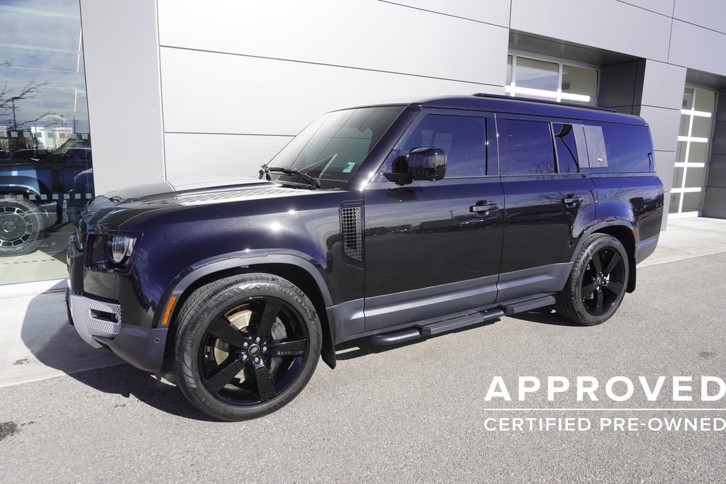 Used 2024 Land Rover Defender 130 S image 3