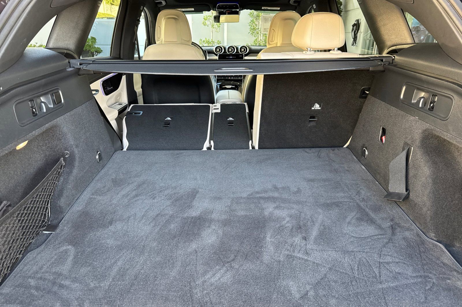 Certified 2024 Mercedes-Benz GLC 300 image 37