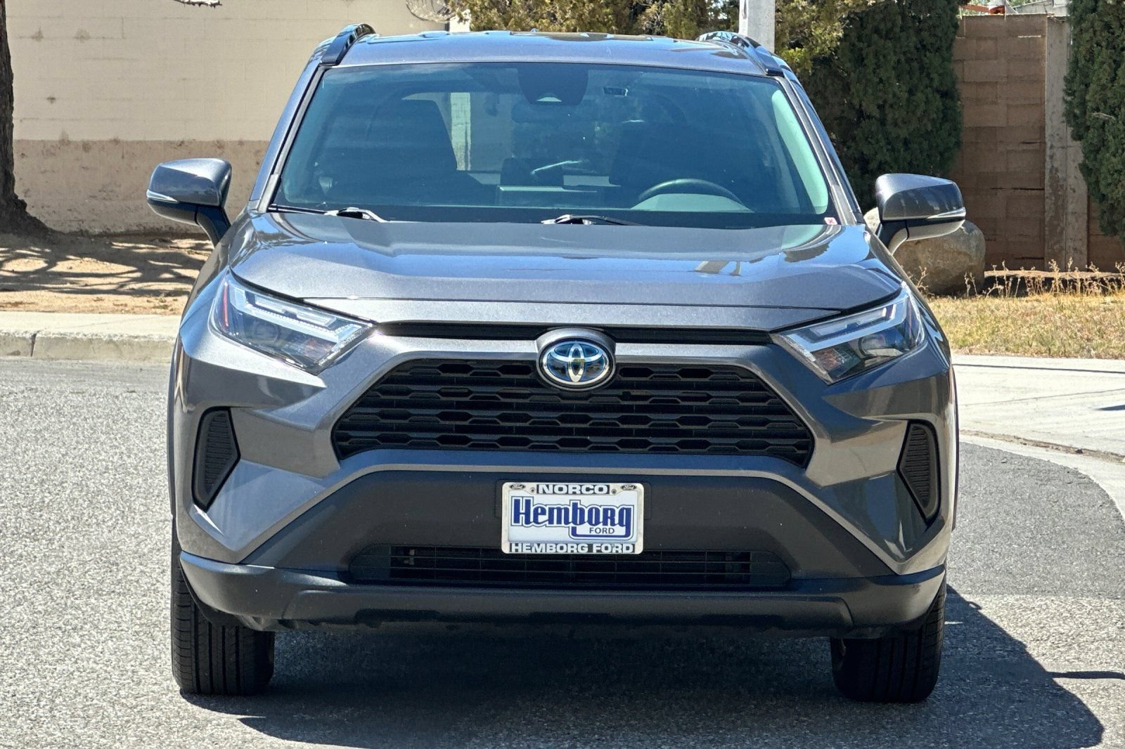Used 2023 Toyota RAV4 LE AWD/4WD image 9