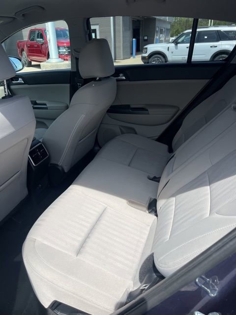 Used 2021 Kia Sportage LX image 12