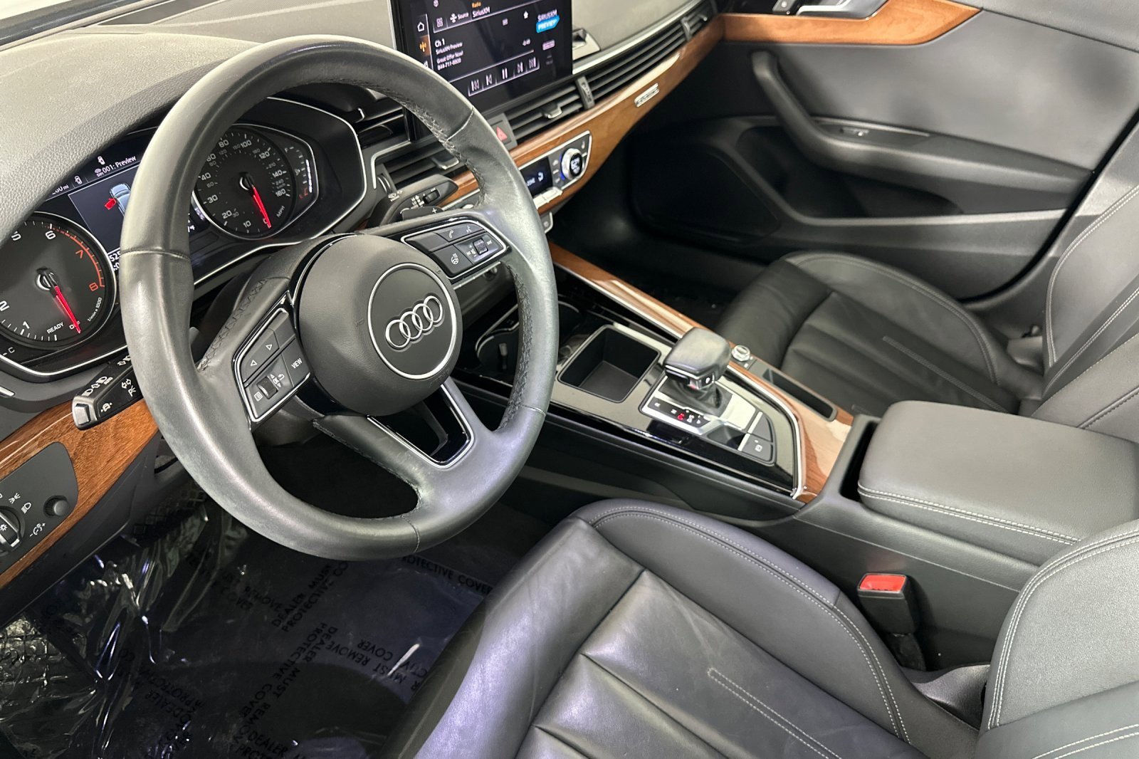 Used 2023 Audi A4 2.0T Premium w/ Convenience Package image 9