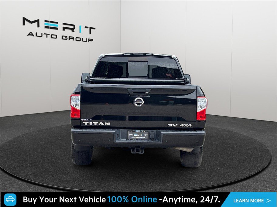Used 2021 Nissan Titan SV w/ SV Convenience Package AWD/4WD image 8