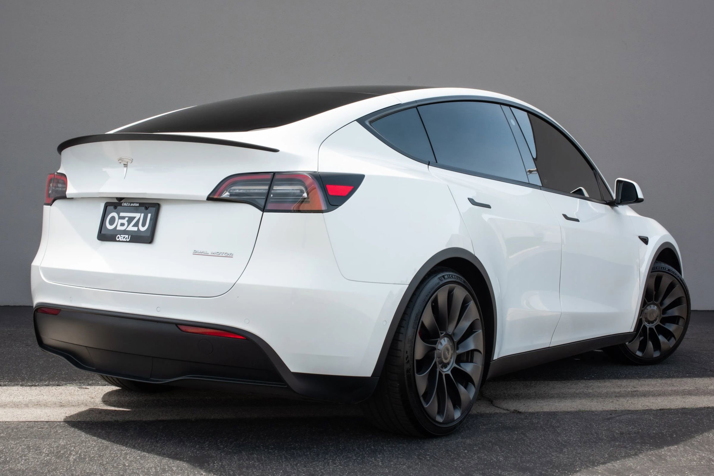 Used 2022 Tesla Model Y Performance image 9