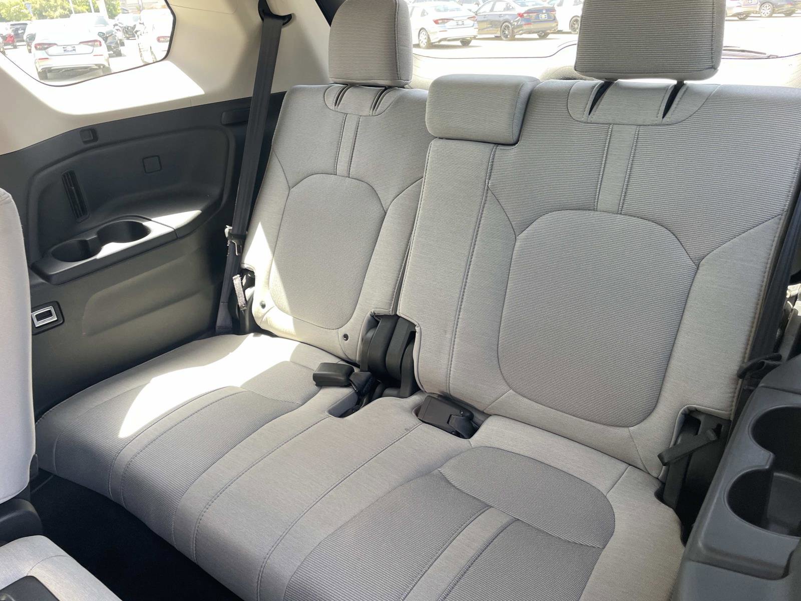Certified 2024 Honda Pilot LX image 18