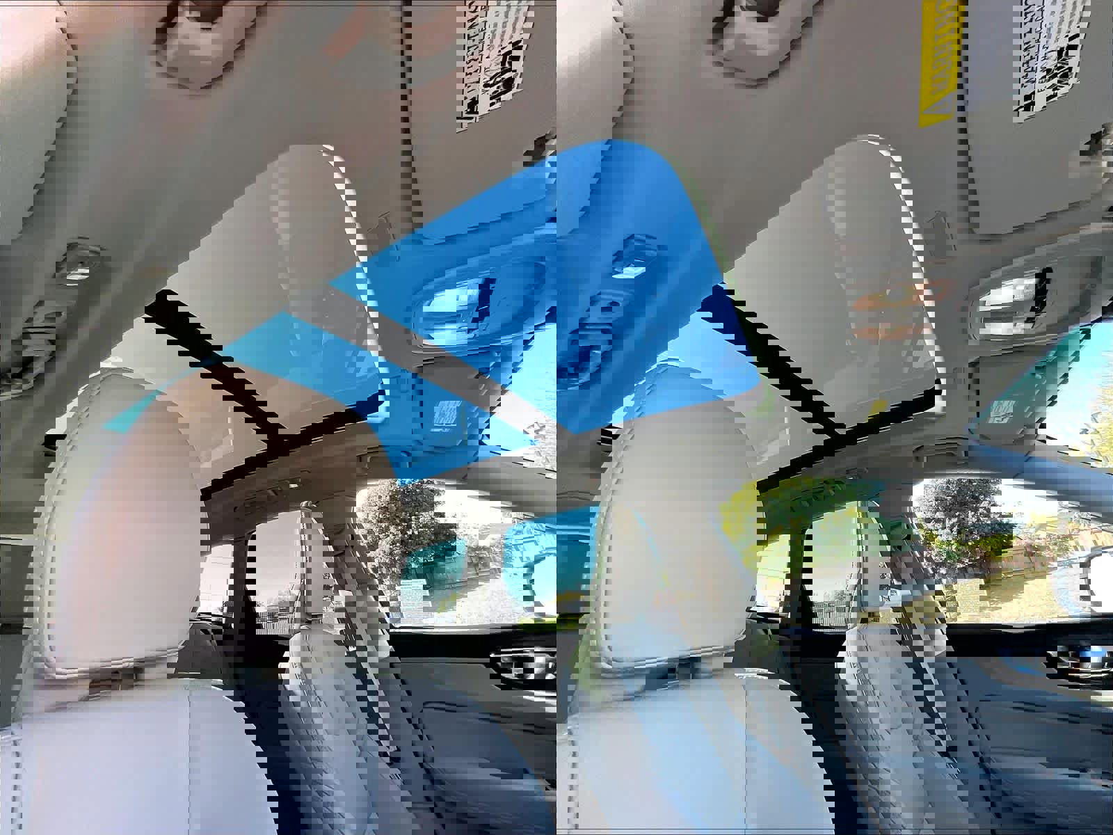 Used 2026 Volvo XC60 B5 Ultra w/ Climate Package image 25