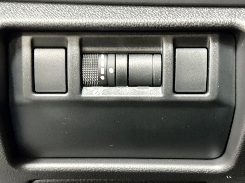 Certified 2025 Subaru Impreza 2.0i Sport image 6