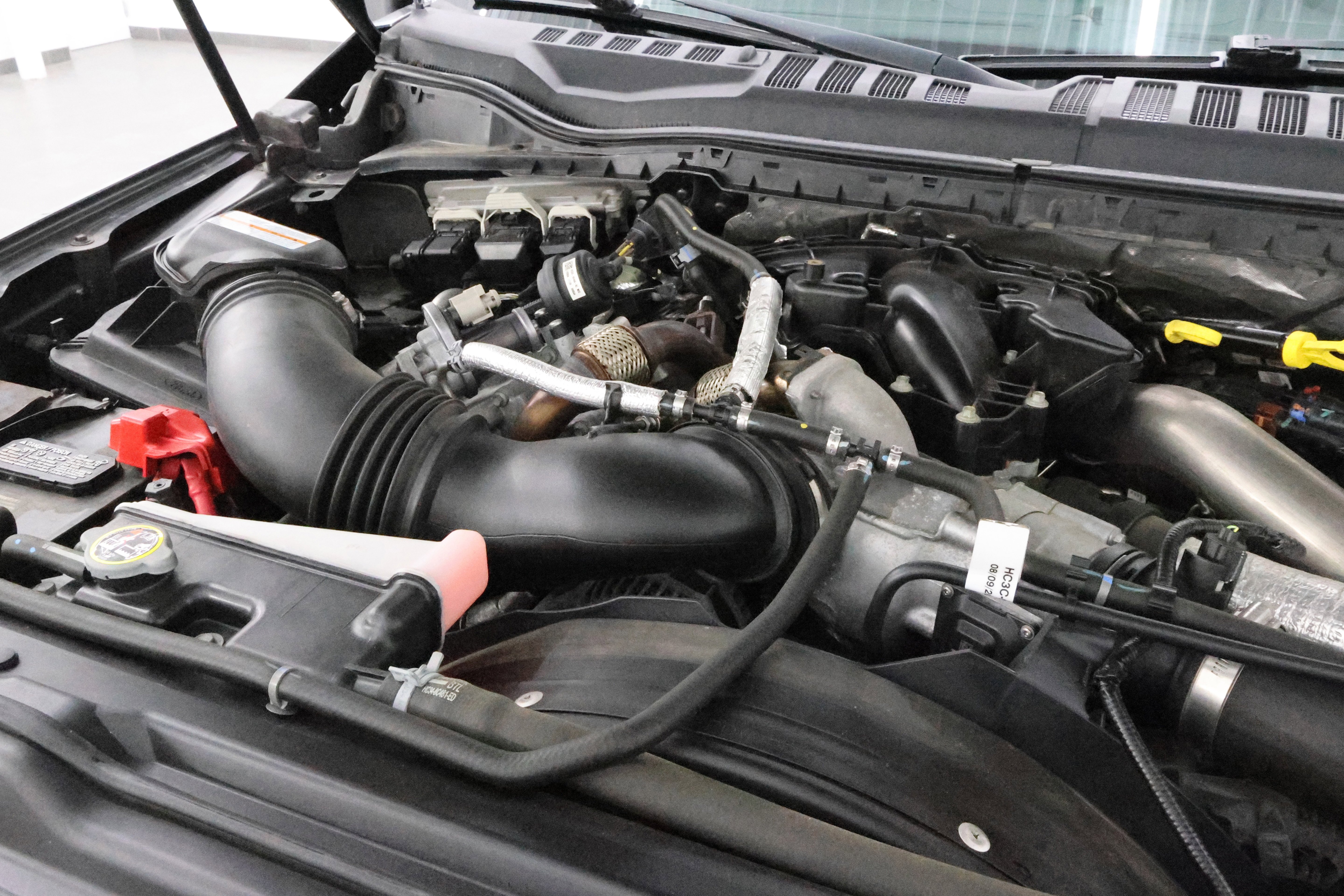 Used 2017 Ford F350 Lariat w/ Lariat Ultimate Package image 22