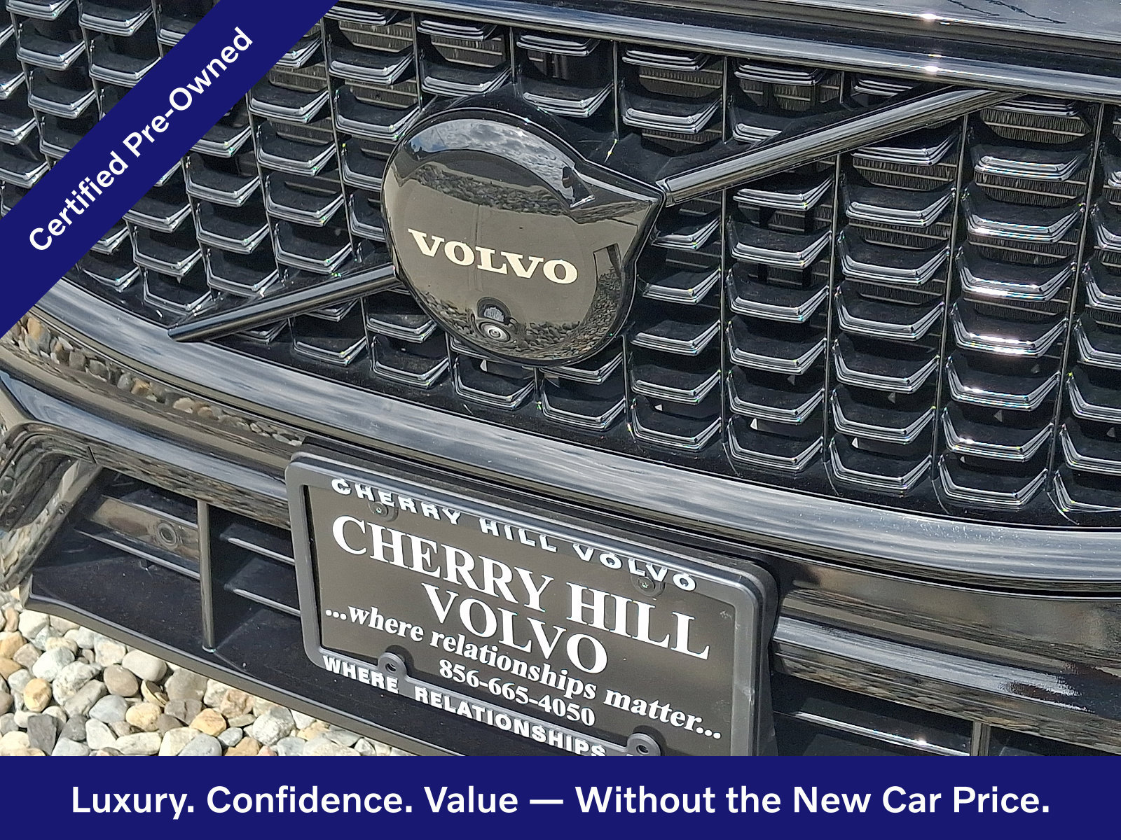 Certified 2025 Volvo XC60 B5 Ultra AWD/4WD image 31