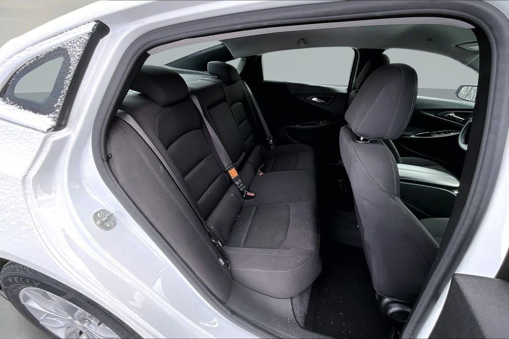 Used 2024 Chevrolet Malibu LT image 21