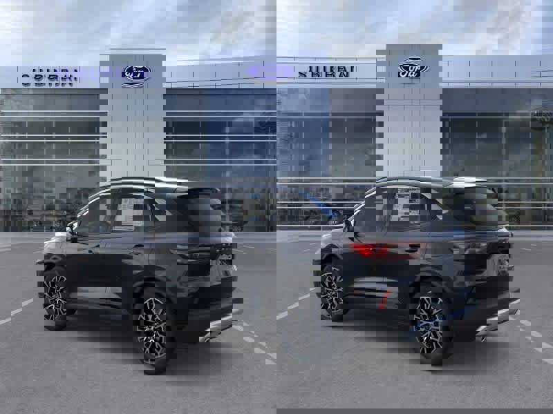 New 2026 Ford Escape SE image 4