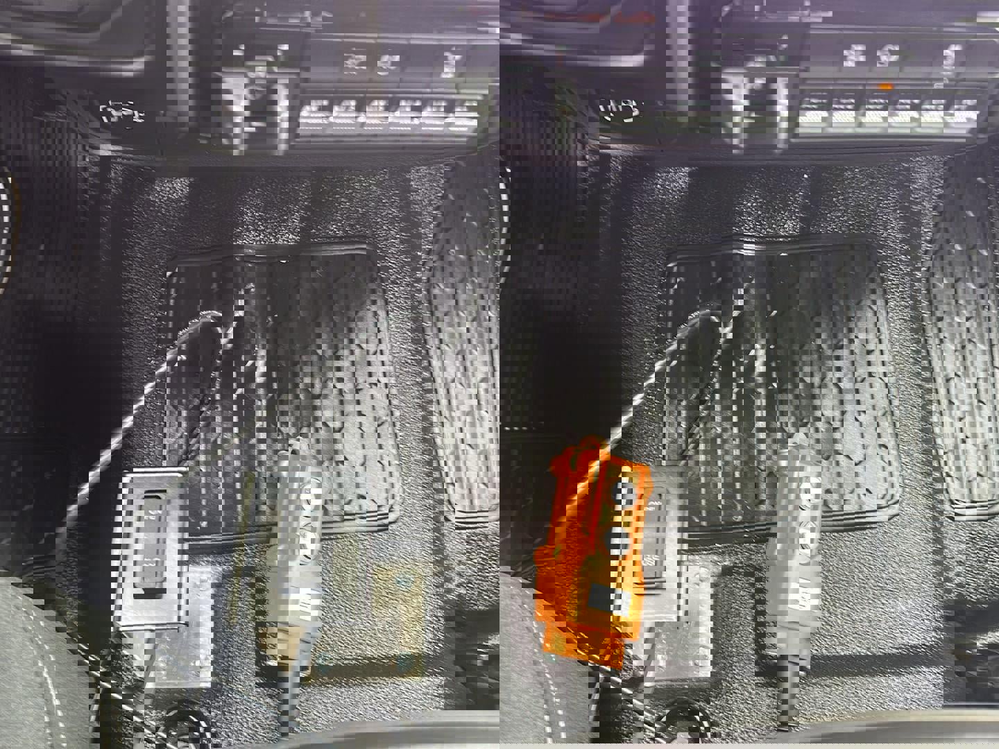 New 2026 RAM 5500 4x4 Regular Cab image 19