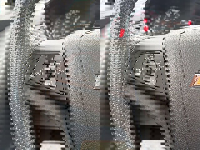 Used 2022 Chevrolet Trax LS w/ Tint and Cruise Package image 21