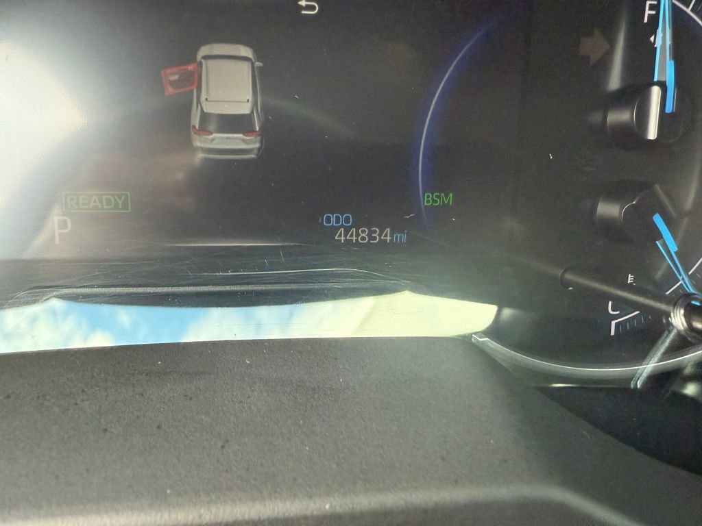 Used 2024 Toyota RAV4 XLE image 18