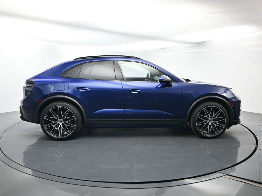Certified 2024 Porsche Macan Turbo Electric image 16