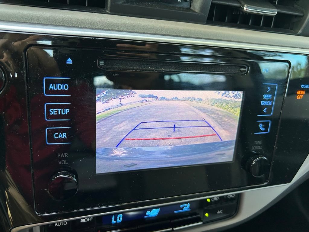 Used 2019 Toyota Corolla LE FWD image 26