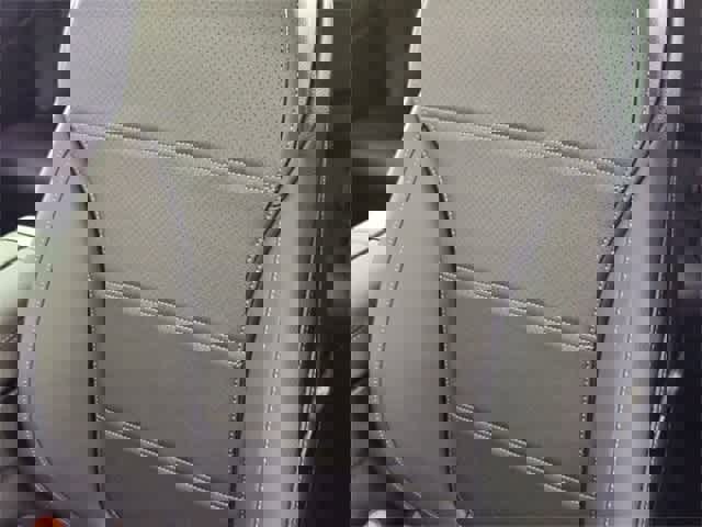 Certified 2025 Mercedes-Benz GLC 300 4MATIC image 77