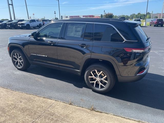 New 2025 Jeep Grand Cherokee Limited image 24