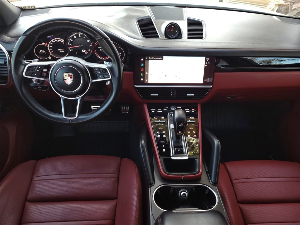 Used 2022 Porsche Cayenne S image 16