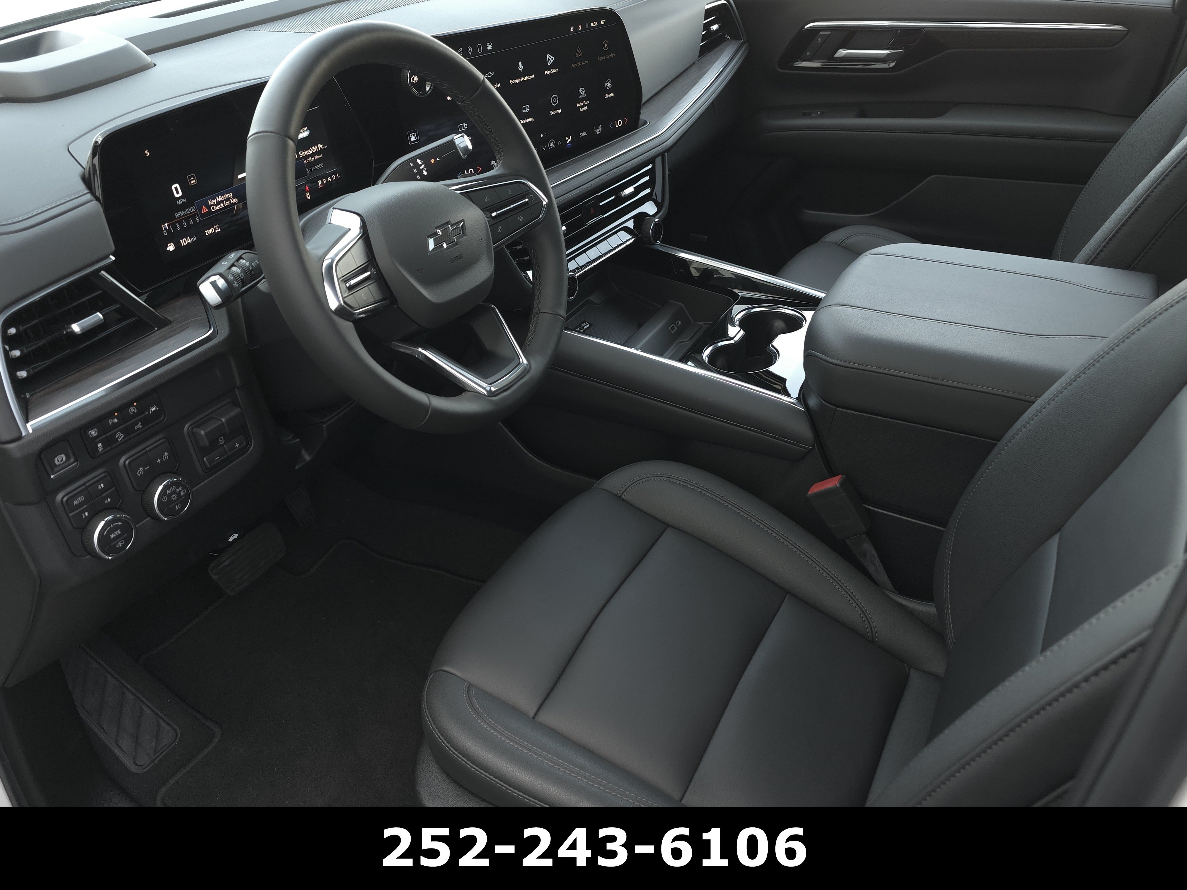 Used 2025 Chevrolet Suburban Z71 w/ Z71 Off-Road Package AWD/4WD image 9