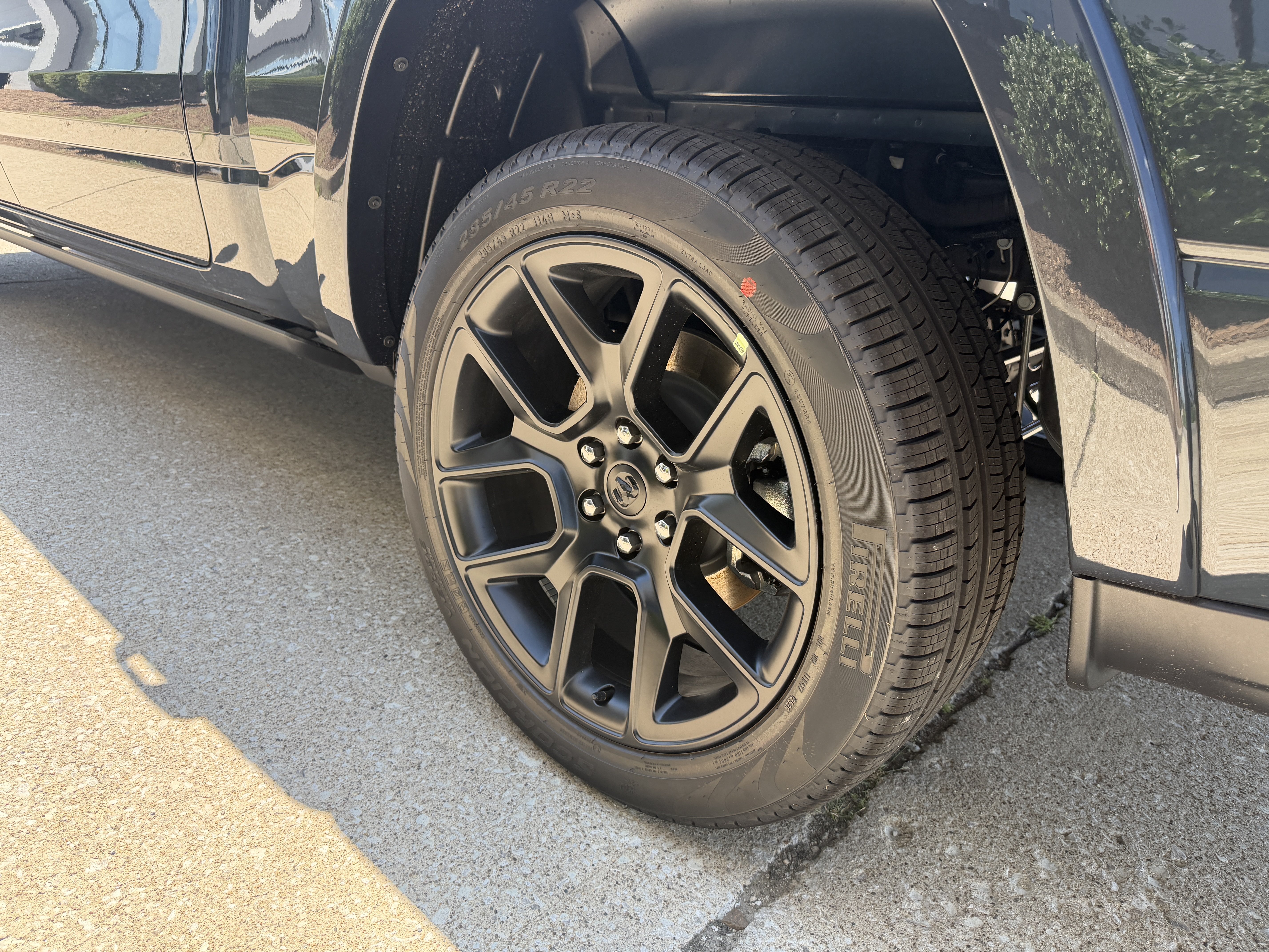 New 2026 RAM 1500 Laramie w/ Night Edition AWD/4WD image 14